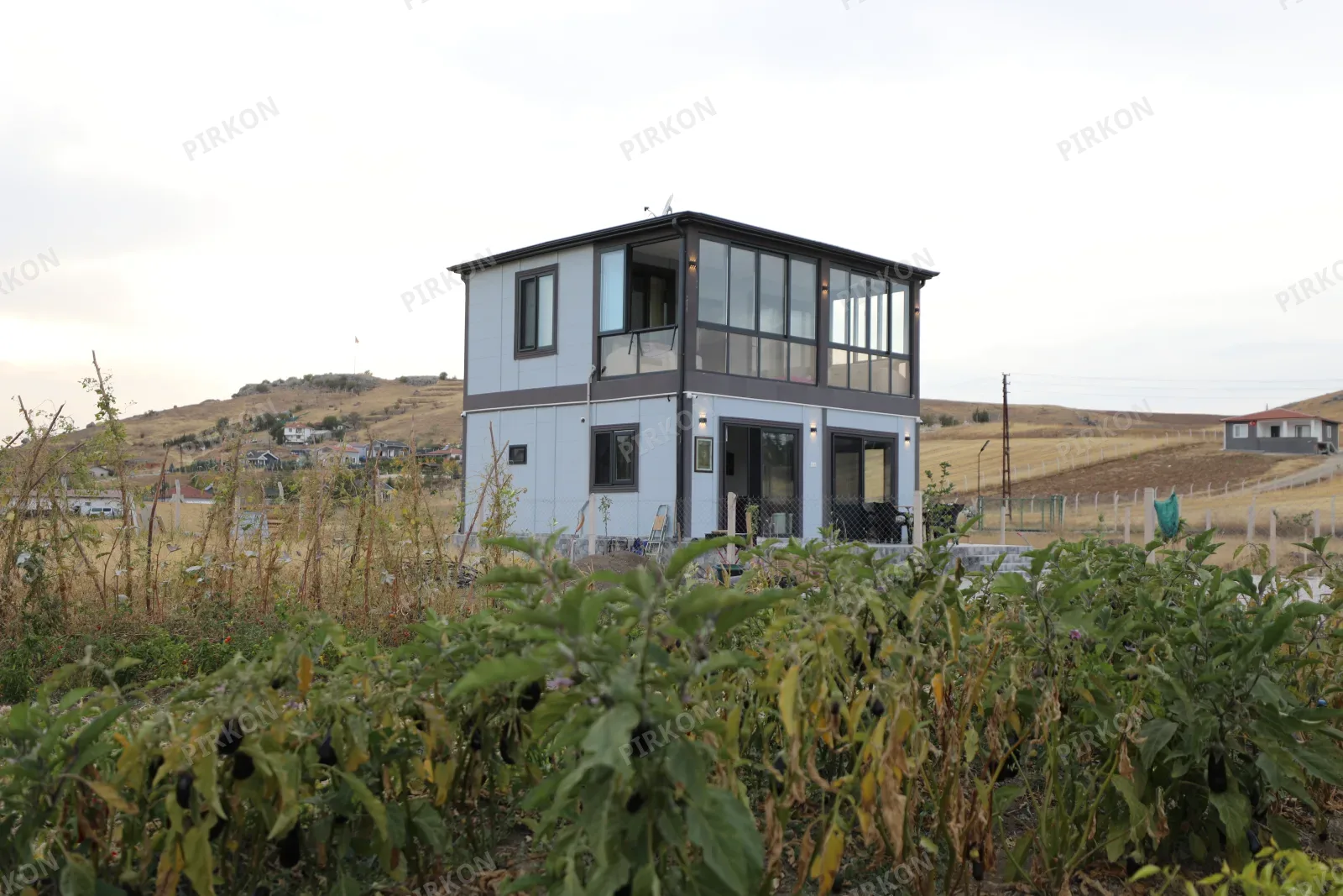 106 m²  İki  Katlı Prefabrik Ev 