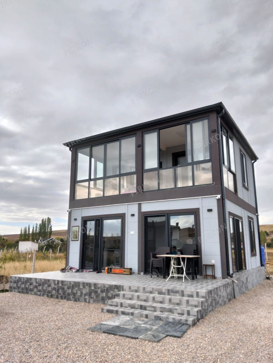 106 m²  İki  Katlı Prefabrik Ev 
