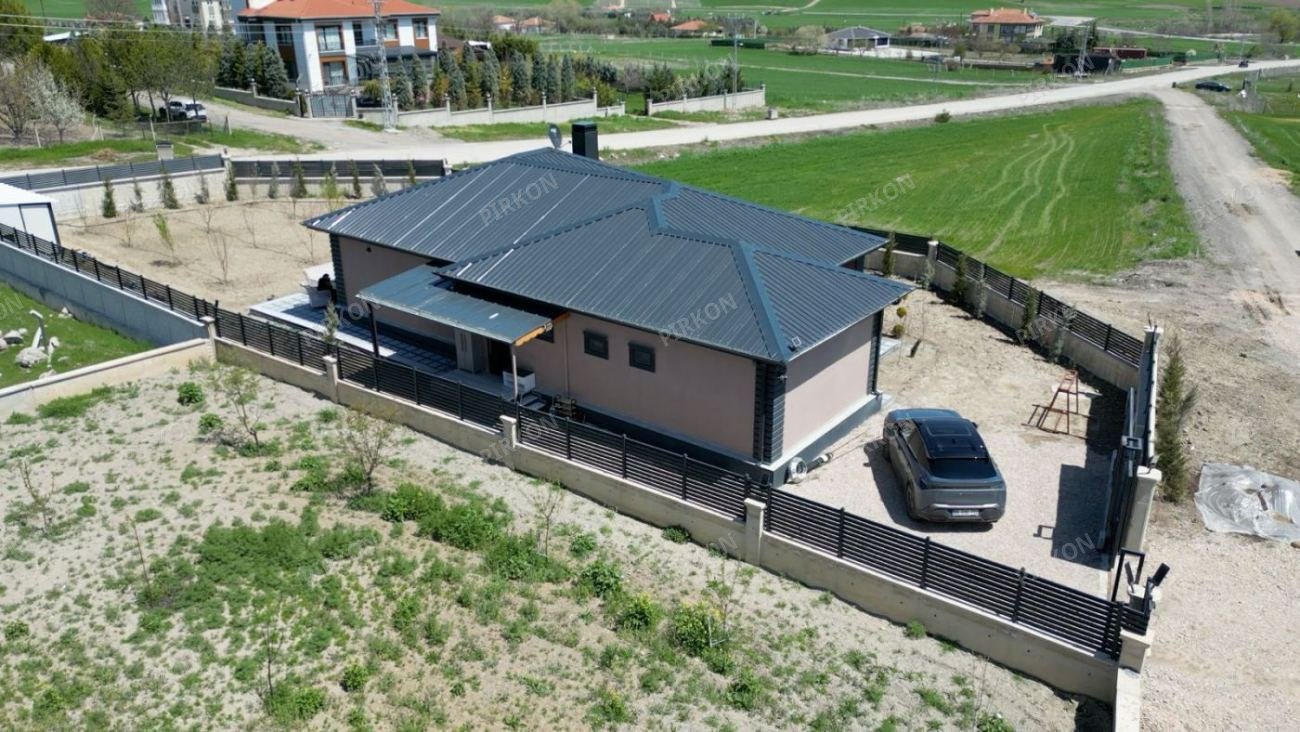 163 m² Hafif Çelik Ev
