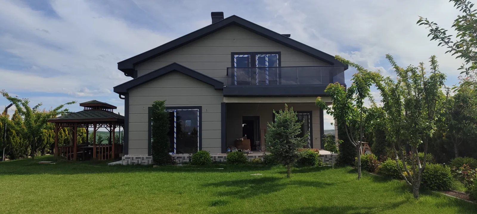 161 m²  İki  Katlı Hafif Çelik Ev 